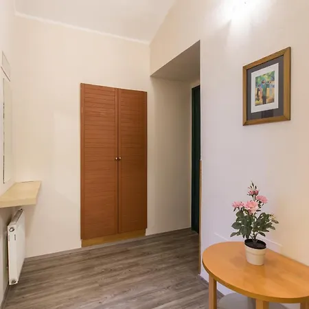 Duskova Apartament *