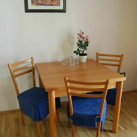 Duskova Apartament *